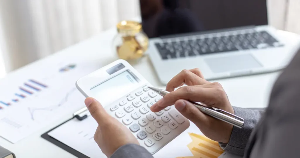 Mengapa Fungsi HR Sering Dilebur ke Departemen Finance